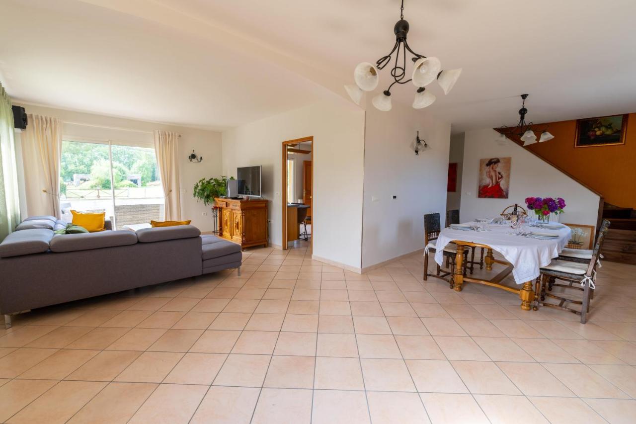 Chambre privée de 12m² dans une maison toute équipée Aureilhan  Esterno foto